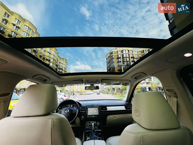 Внедорожник / Кроссовер Volkswagen Touareg 2016 в Киеве фото 33 Внедорожник / Кроссовер Volkswagen Touareg 2016 в Киеве