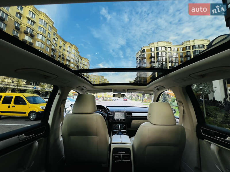Внедорожник / Кроссовер Volkswagen Touareg 2016 в Киеве фото 34 Внедорожник / Кроссовер Volkswagen Touareg 2016 в Киеве