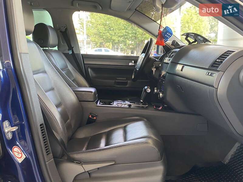 Внедорожник / Кроссовер Volkswagen Touareg 2005 в Николаеве фото 26 Внедорожник / Кроссовер Volkswagen Touareg 2005 в Николаеве