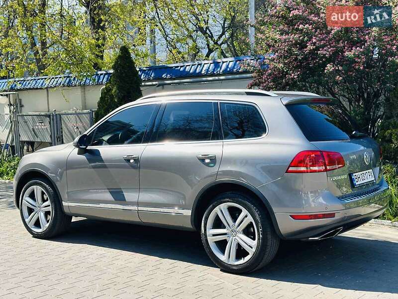 Внедорожник / Кроссовер Volkswagen Touareg 2012 в Авангарде фото 5 Внедорожник / Кроссовер Volkswagen Touareg 2012 в Авангарде