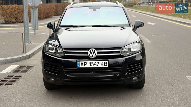 Позашляховик / Кросовер Volkswagen Touareg 2012 в Києві фото 3 Позашляховик / Кросовер Volkswagen Touareg 2012 в Києві