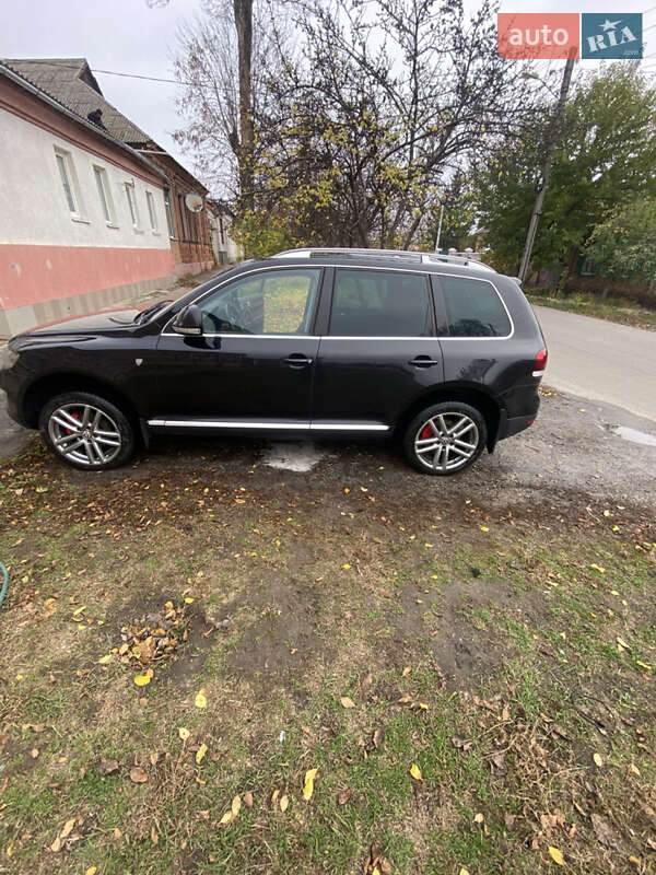 Позашляховик / Кросовер Volkswagen Touareg 2008 в Краснограді