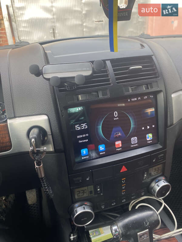 Позашляховик / Кросовер Volkswagen Touareg 2008 в Краснограді