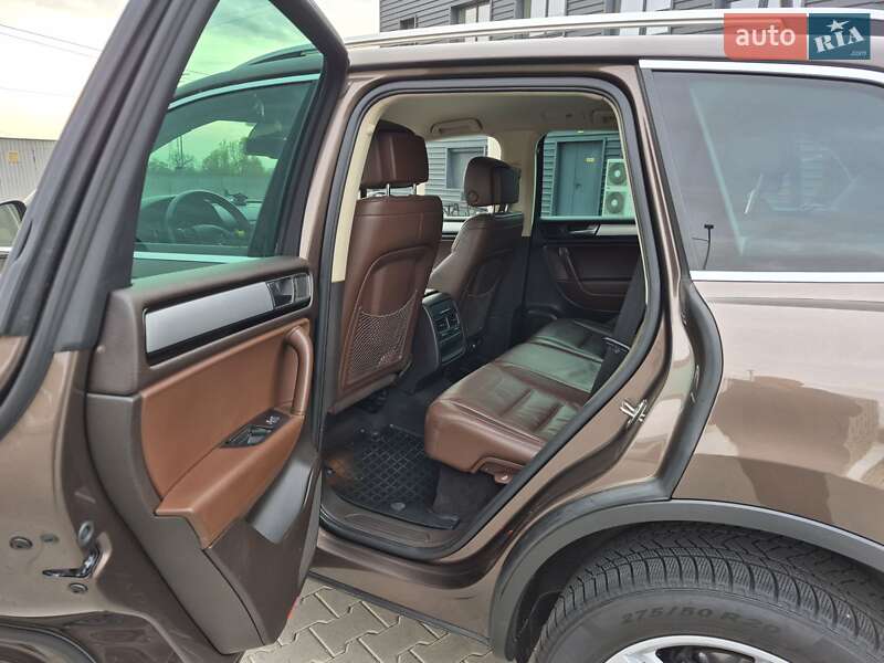 Внедорожник / Кроссовер Volkswagen Touareg 2010 в Киеве фото 13 Внедорожник / Кроссовер Volkswagen Touareg 2010 в Киеве