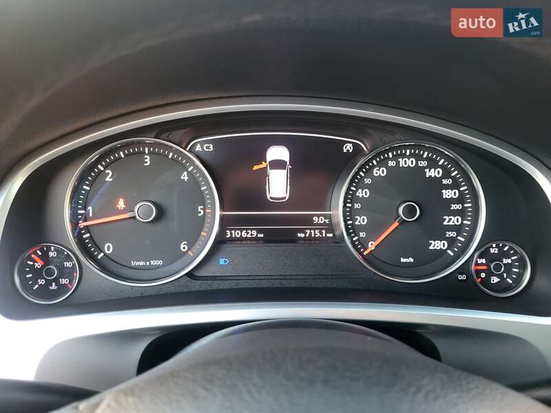 Внедорожник / Кроссовер Volkswagen Touareg 2010 в Луцке фото 32 Внедорожник / Кроссовер Volkswagen Touareg 2010 в Луцке