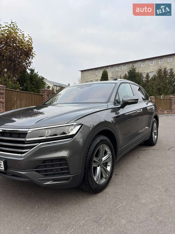 Внедорожник / Кроссовер Volkswagen Touareg 2023 в Тернополе
