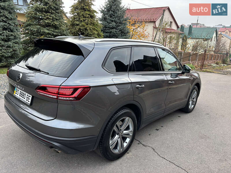 Внедорожник / Кроссовер Volkswagen Touareg 2023 в Тернополе