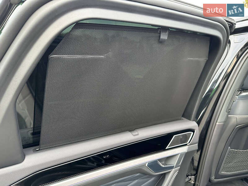 Внедорожник / Кроссовер Volkswagen Touareg 2024 в Днепре