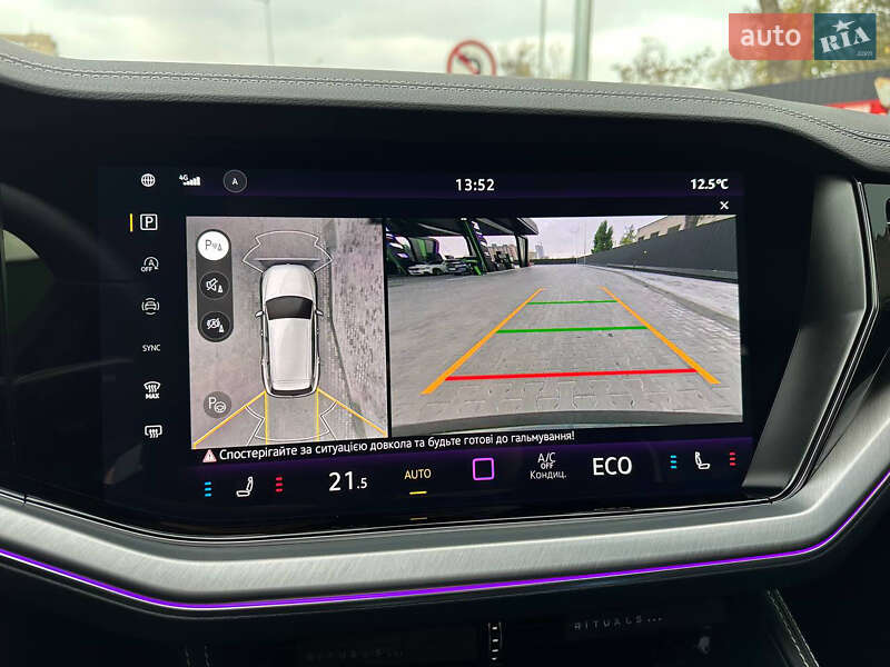 Внедорожник / Кроссовер Volkswagen Touareg 2024 в Днепре