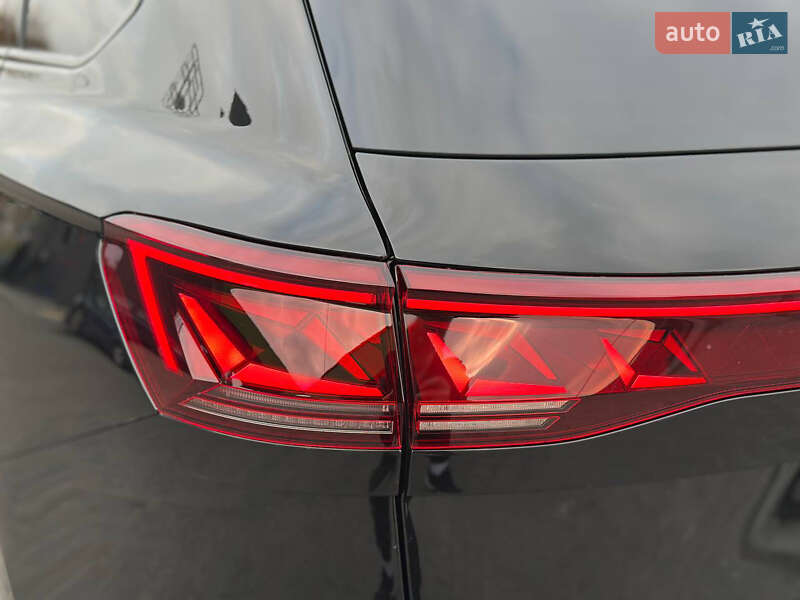 Внедорожник / Кроссовер Volkswagen Touareg 2024 в Днепре