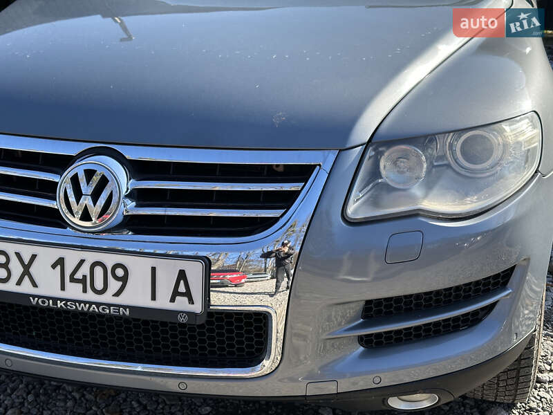 Внедорожник / Кроссовер Volkswagen Touareg 2008 в Виннице