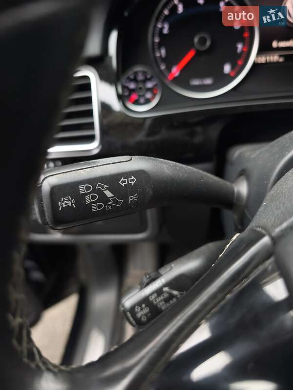 Внедорожник / Кроссовер Volkswagen Touareg 2017 в Киеве фото 21 Внедорожник / Кроссовер Volkswagen Touareg 2017 в Киеве