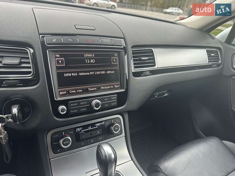 Volkswagen Touareg 2015