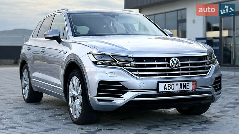 Позашляховик / Кросовер Volkswagen Touareg 2019 в Хусті фото 14 Позашляховик / Кросовер Volkswagen Touareg 2019 в Хусті
