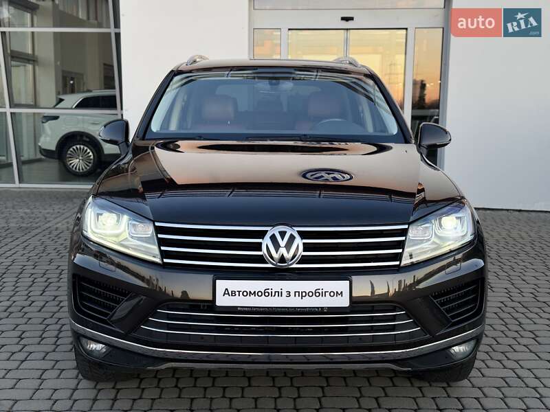 Внедорожник / Кроссовер Volkswagen Touareg 2017 в Мукачево фото 6 Внедорожник / Кроссовер Volkswagen Touareg 2017 в Мукачево