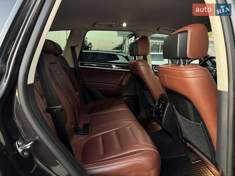 Внедорожник / Кроссовер Volkswagen Touareg 2017 в Мукачево фото 58 Внедорожник / Кроссовер Volkswagen Touareg 2017 в Мукачево