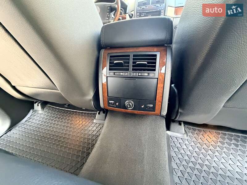 Внедорожник / Кроссовер Volkswagen Touareg 2009 в Одессе фото 32 Внедорожник / Кроссовер Volkswagen Touareg 2009 в Одессе