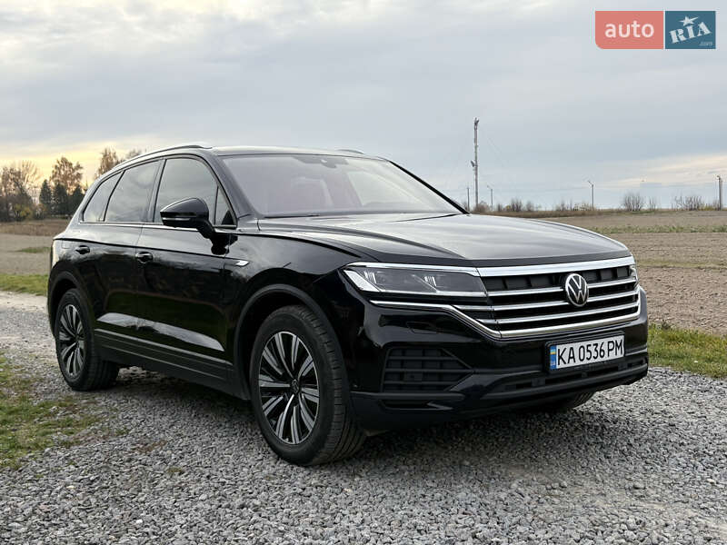 Внедорожник / Кроссовер Volkswagen Touareg 2021 в Луцке
