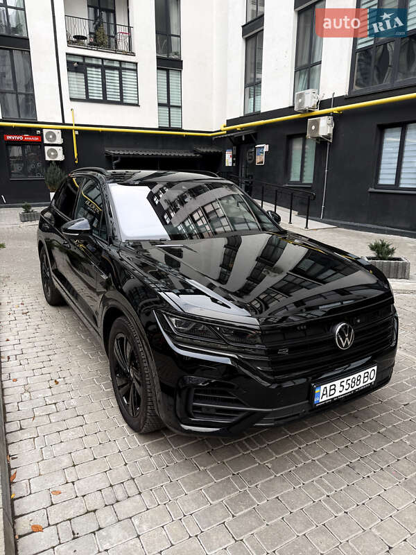 Внедорожник / Кроссовер Volkswagen Touareg 2022 в Виннице