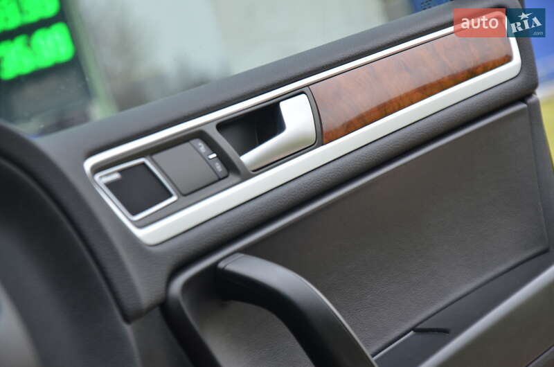 Внедорожник / Кроссовер Volkswagen Touareg 2012 в Дрогобыче фото 44 Внедорожник / Кроссовер Volkswagen Touareg 2012 в Дрогобыче