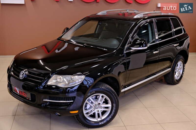 Внедорожник / Кроссовер Volkswagen Touareg 2008 в Одессе