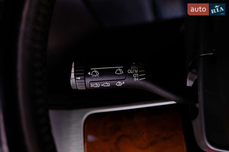 Внедорожник / Кроссовер Volkswagen Touareg 2008 в Одессе