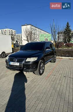 Внедорожник / Кроссовер Volkswagen Touareg 2007 в Ужгороде