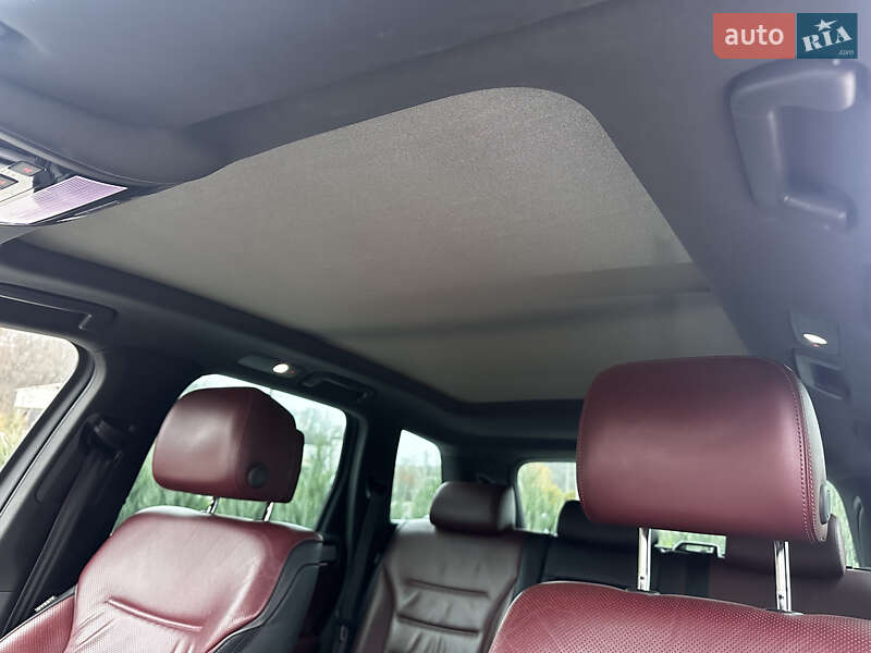 Позашляховик / Кросовер Volkswagen Touareg 2014 в Полтаві