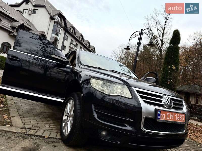 Позашляховик / Кросовер Volkswagen Touareg 2009 в Солотвині