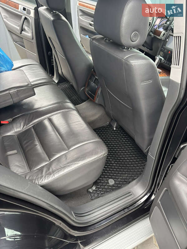 Внедорожник / Кроссовер Volkswagen Touareg 2007 в Залещиках