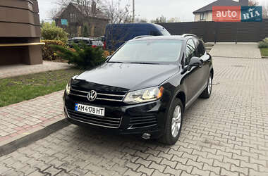 Позашляховик / Кросовер Volkswagen Touareg 2013 в Житомирі