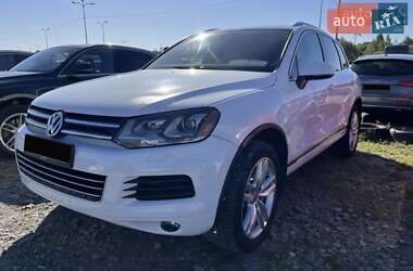 Позашляховик / Кросовер Volkswagen Touareg 2013 в Львові