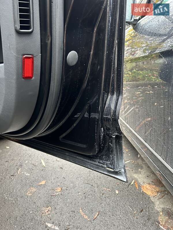 Внедорожник / Кроссовер Volkswagen Touareg 2006 в Староконстантинове фото 9 Внедорожник / Кроссовер Volkswagen Touareg 2006 в Староконстантинове