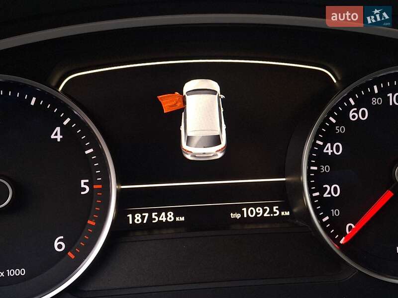 Внедорожник / Кроссовер Volkswagen Touareg 2016 в Ивано-Франковске фото 39 Внедорожник / Кроссовер Volkswagen Touareg 2016 в Ивано-Франковске