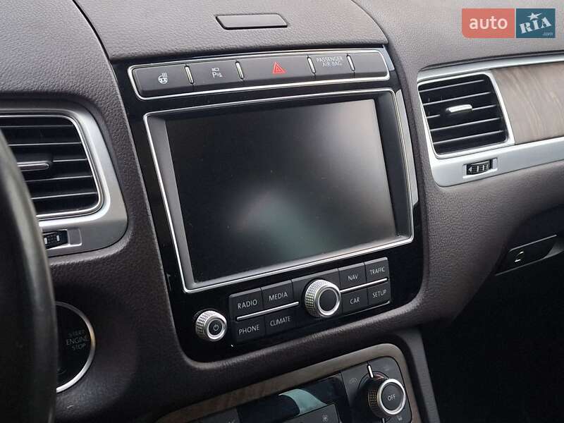Внедорожник / Кроссовер Volkswagen Touareg 2016 в Ивано-Франковске фото 44 Внедорожник / Кроссовер Volkswagen Touareg 2016 в Ивано-Франковске