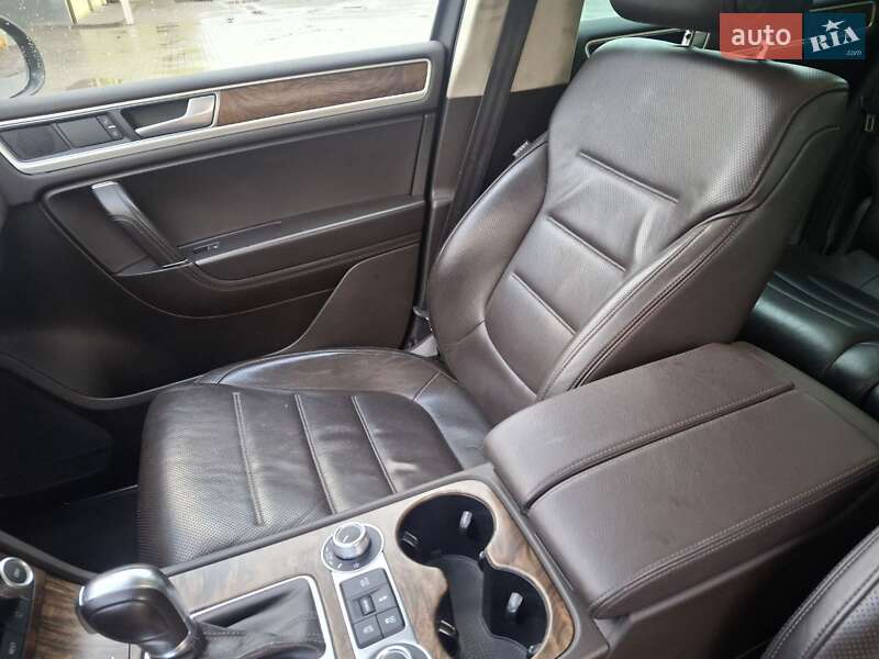 Внедорожник / Кроссовер Volkswagen Touareg 2016 в Ивано-Франковске фото 52 Внедорожник / Кроссовер Volkswagen Touareg 2016 в Ивано-Франковске