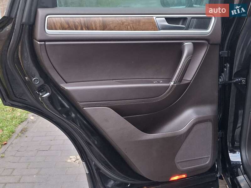 Внедорожник / Кроссовер Volkswagen Touareg 2016 в Ивано-Франковске фото 54 Внедорожник / Кроссовер Volkswagen Touareg 2016 в Ивано-Франковске