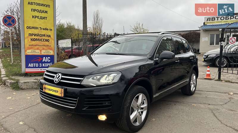 Позашляховик / Кросовер Volkswagen Touareg 2014 в Миколаєві