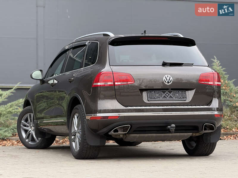 Позашляховик / Кросовер Volkswagen Touareg 2016 в Білій Церкві