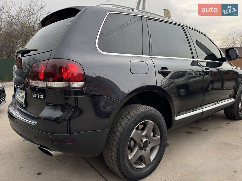 Позашляховик / Кросовер Volkswagen Touareg 2007 в Бердичеві