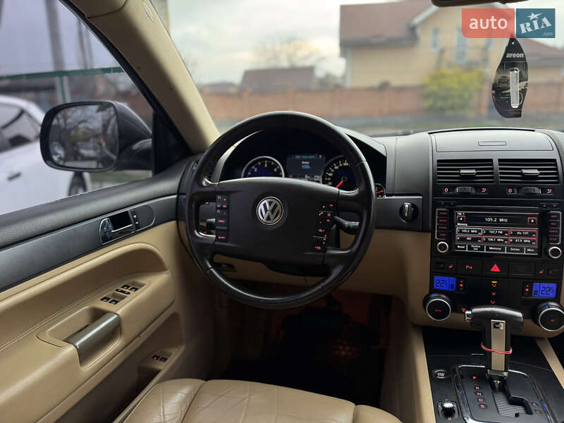 Позашляховик / Кросовер Volkswagen Touareg 2007 в Бердичеві