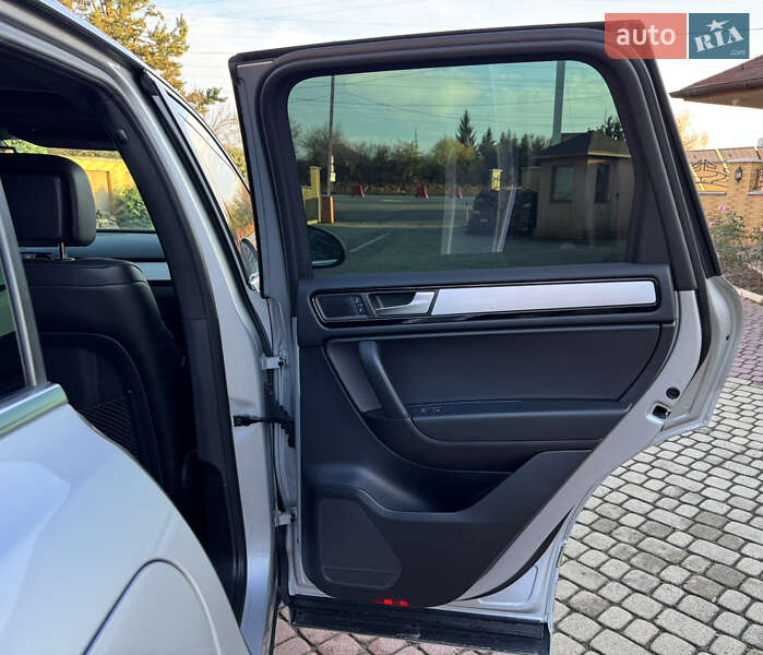 Внедорожник / Кроссовер Volkswagen Touareg 2014 в Мукачево фото 61 Внедорожник / Кроссовер Volkswagen Touareg 2014 в Мукачево