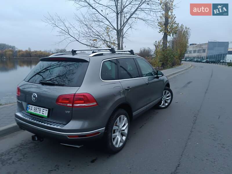 Внедорожник / Кроссовер Volkswagen Touareg 2015 в Киеве фото 10 Внедорожник / Кроссовер Volkswagen Touareg 2015 в Киеве