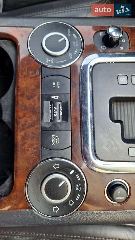 Позашляховик / Кросовер Volkswagen Touareg 2008 в Рівному