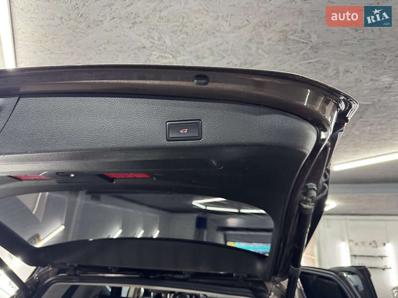 Позашляховик / Кросовер Volkswagen Touareg 2013 в Кременці фото 52 Позашляховик / Кросовер Volkswagen Touareg 2013 в Кременці