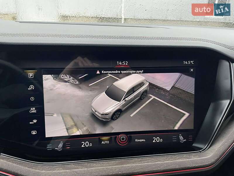 Позашляховик / Кросовер Volkswagen Touareg 2022 в Харкові