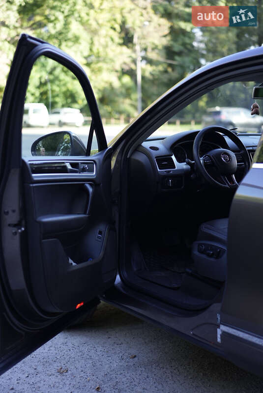 Внедорожник / Кроссовер Volkswagen Touareg 2010 в Сумах фото 14 Внедорожник / Кроссовер Volkswagen Touareg 2010 в Сумах