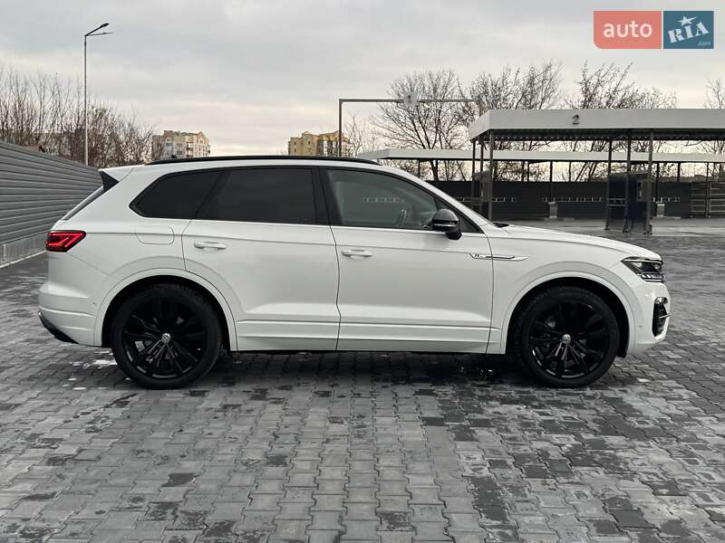 Внедорожник / Кроссовер Volkswagen Touareg 2020 в Хмельницком