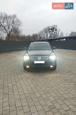 Позашляховик / Кросовер Volkswagen Touareg 2005 в Львові
