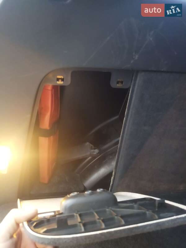 Позашляховик / Кросовер Volkswagen Touareg 2005 в Львові